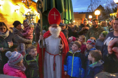 Nikolaus-beschert-k